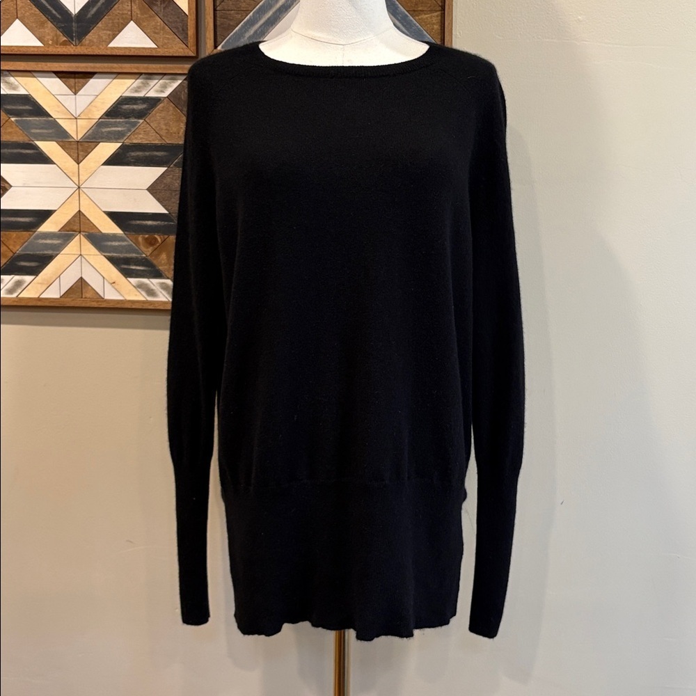 Vince Women’s Black Cashmere Crew Neck Tunic Sweater size XS *As-Is*